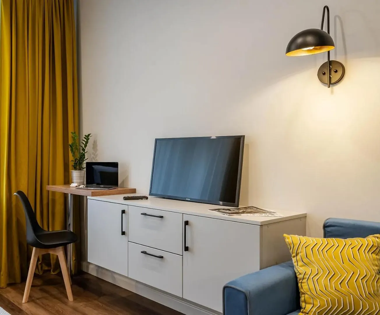 Апартаменты Jakob Prestige Wi-Fi And Parking Берлин